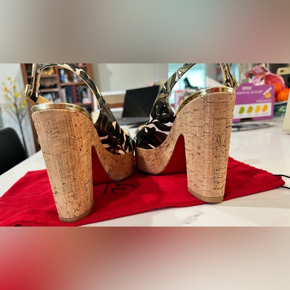 Christian Louboutin Green Dona Anna Cork Platform Size 38 - Picture 7 of 7